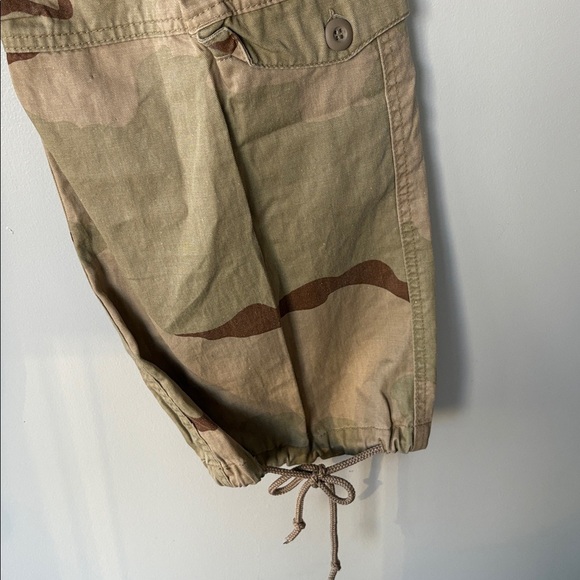 Camo cargo pants NWT (unisex) - Picture 8 of 10